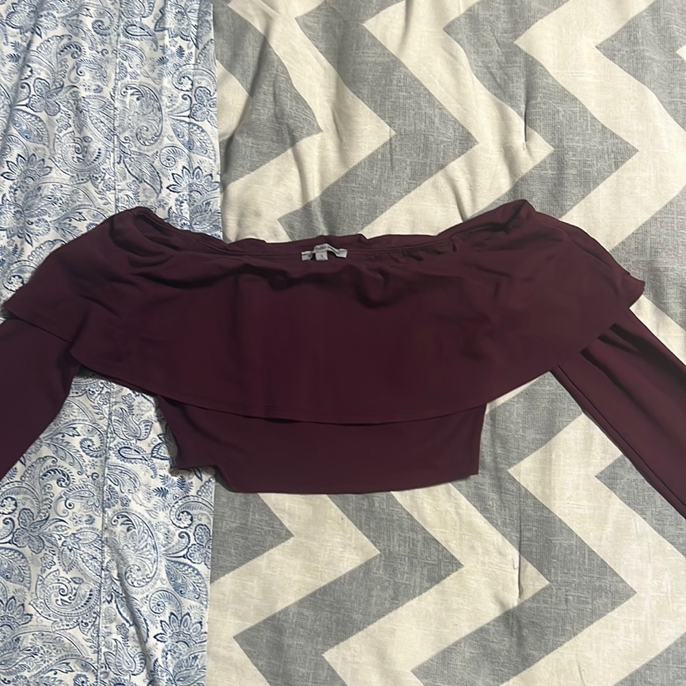 Crop top in burgundy